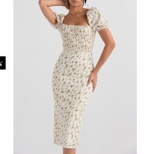 House of CB BELLUCCI  GARDEN PRINT SHIRRED SUNDRESS Sz M